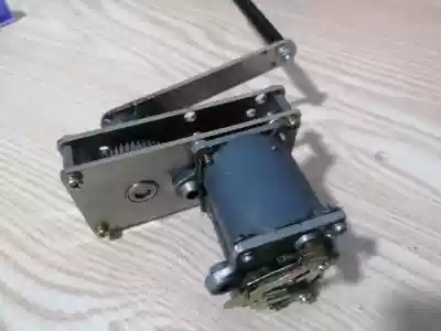 Magnetic phone generator hand generator 220V to 380V Volt 80 watt speed increase gearbox diy