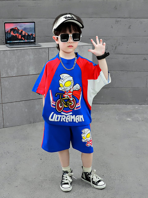Ultraman Clothes for Boys, Luminous Cape Suit, Short-Sleeved Summer 2024 New Style, Handsome Sportswear for Kidsren and Babies