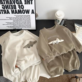 Children's spring and autumn small crocodile cartoon three-dimensional set