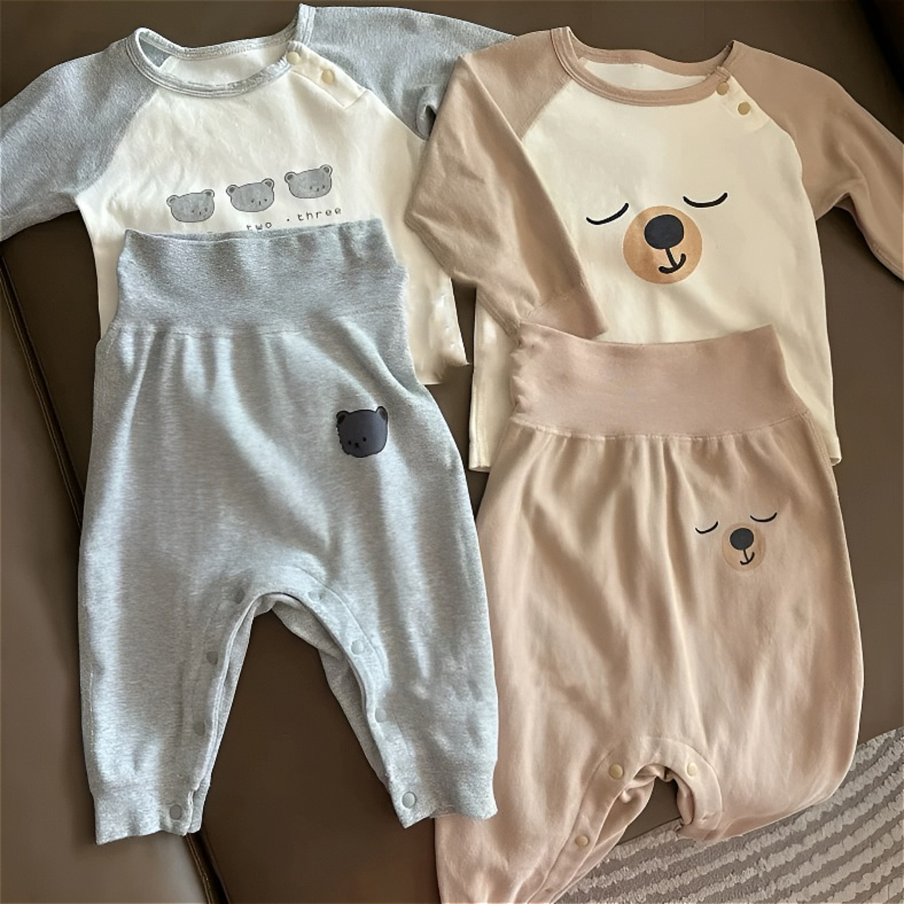 Trendy spring/autumn outfit set for kids – a must-have for moms! 👗