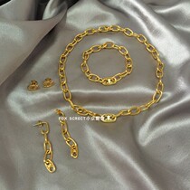 Style advanced sensational Keychain necklace bracelet plated 18k gold minimalist lukewarm wind coarse chain lock bone chain