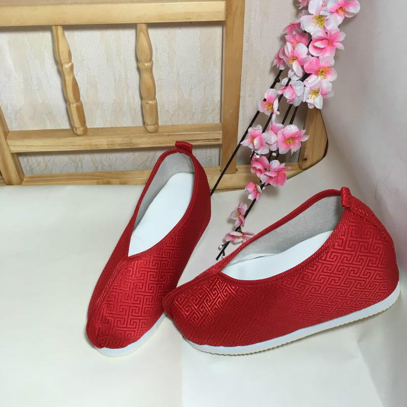 Ancient shoes men and women models increase theatrical shoes ancient storyline COS shoes antiquity film and television shoes three generations white shallow nine