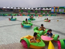 Hand boat Inflatable pool Childrens hand paddling toys Water Park Electric touch boat Hand car Double parent-child