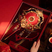 Bride holding flowers in hand getting married wedding fan diy material package red atmosphere Xiuhe fan new Chinese style high-end wedding fan