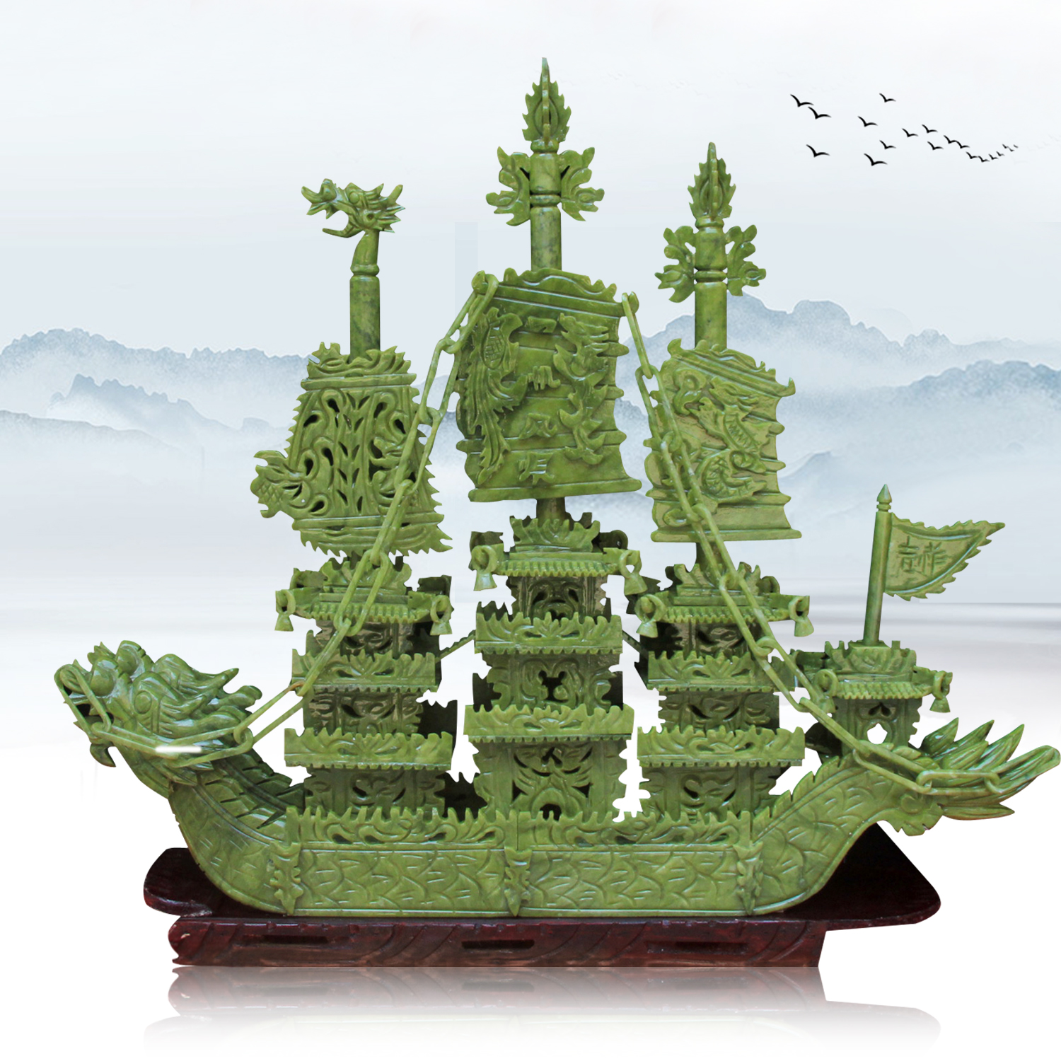 Natural jade sail smoothly one-mile long boat fitting room hotel company opened up to the garden sculpture