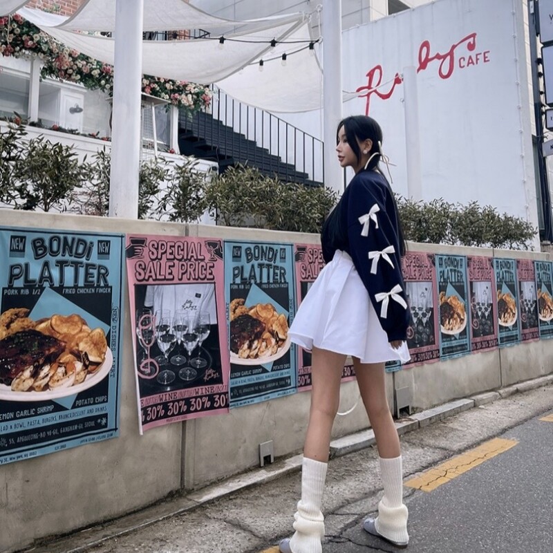 Ballet-style bow sweatshirt for women, 2024 spring and autumn new Korean style loose fashion casual round neck pullover top.