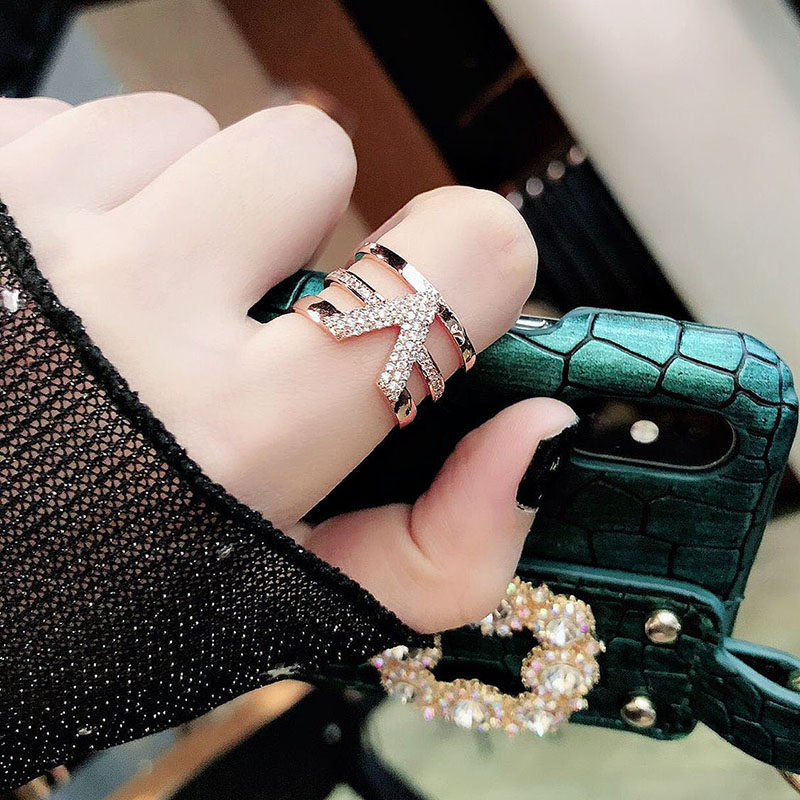 Index finger ring Female Japanese and Korean student ring Female net red tide fashion personality V-word ring open joint ring Pinky