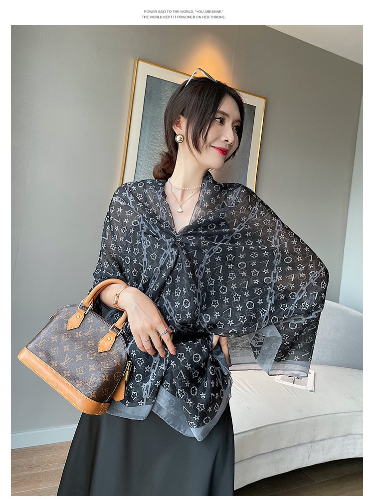 春秋外搭女款丝巾夏季薄款今年流行2022新款围巾防晒披肩冬季纱巾详情2