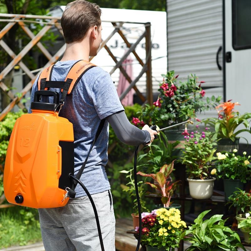 Spraying machine electric agricultural high-pressure disinfection spray kettle charging pesticide machine small new knapsack sprayer
