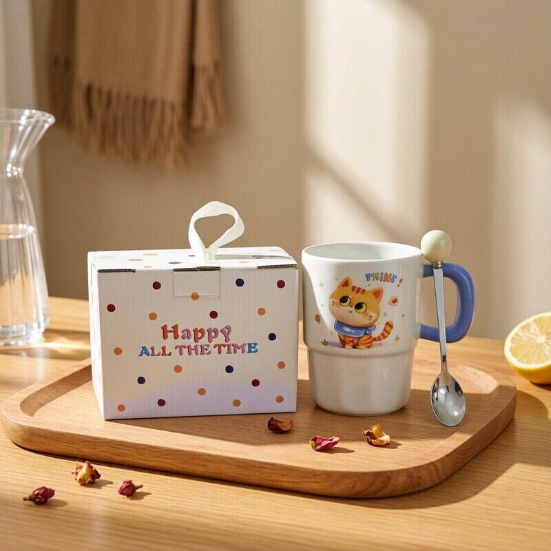 High-End Souvenir Gift with a High Aesthetic Value, Cartoon Cat Ceramic Mug Gift Box Set, Coffee Cup with Spoon, Birthday Gift