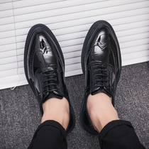 Yinglen Leather Shoes Mens Korean Version Casual Pointy Hair Stylist Mens Shoes Trends 100 Hitch Male Bulok Sculptures Flower Tide Shoes