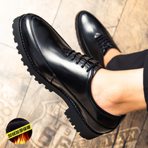 Winter plus velvet mens shoes Korean version of the formal dress casual trend hair stylist thick bottom British style sponge cake to increase the leather shoes for men