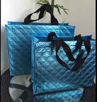 Spot laser bag custom hot silver laser non-woven bag portable shopping bag advertising clothing packaging bag folding