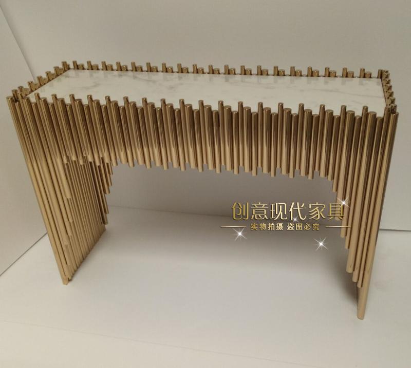 Tân cổ điển hậu hiện đại thép không gỉ sâm banh vàng foyer hiên bàn sáng tạo kết thúc xem mô hình đồ nội thất nhà tùy chỉnh - Bàn / Bàn bàn gỗ uống trà