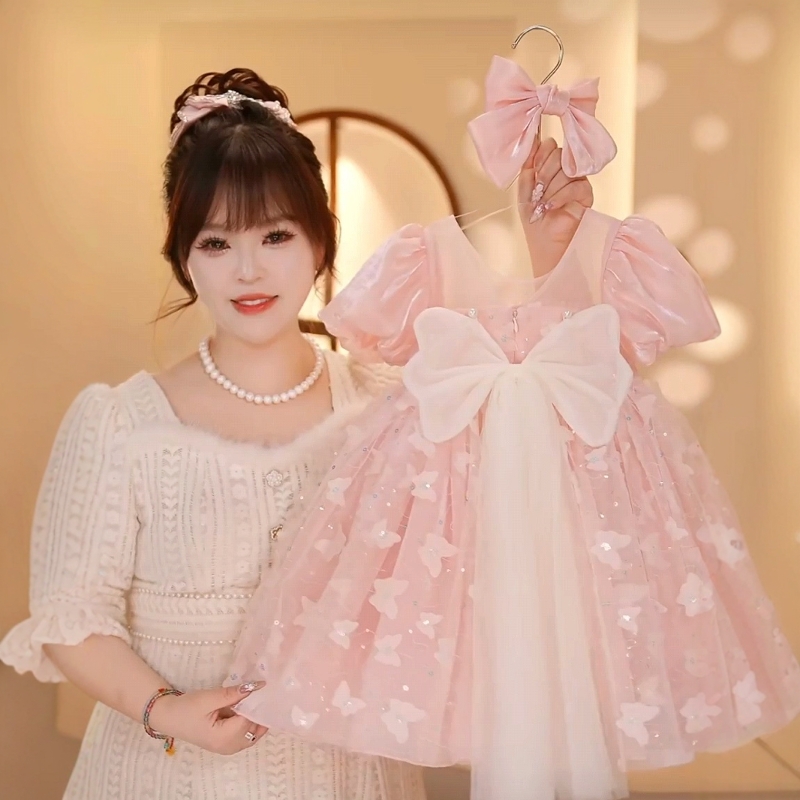女の子のドレス 2025 新作 夏 おしゃれ 蝶 ふわふわ プリンセスドレス 女児 1 歳の誕生日ドレス 誕生日ドレス