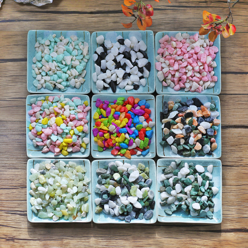 1 catty of small stones, colorful stones, colored stones, succulents, flowers, potted paving stones, fish tanks, decorative landscaping stones