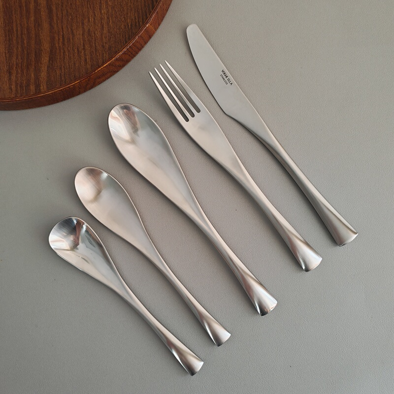 Ve Sandblasted 18-10 Stainless Steel Western-Style Cutlery Set, High-Quality Steak Knife, Fork, and Spoon for Home Use