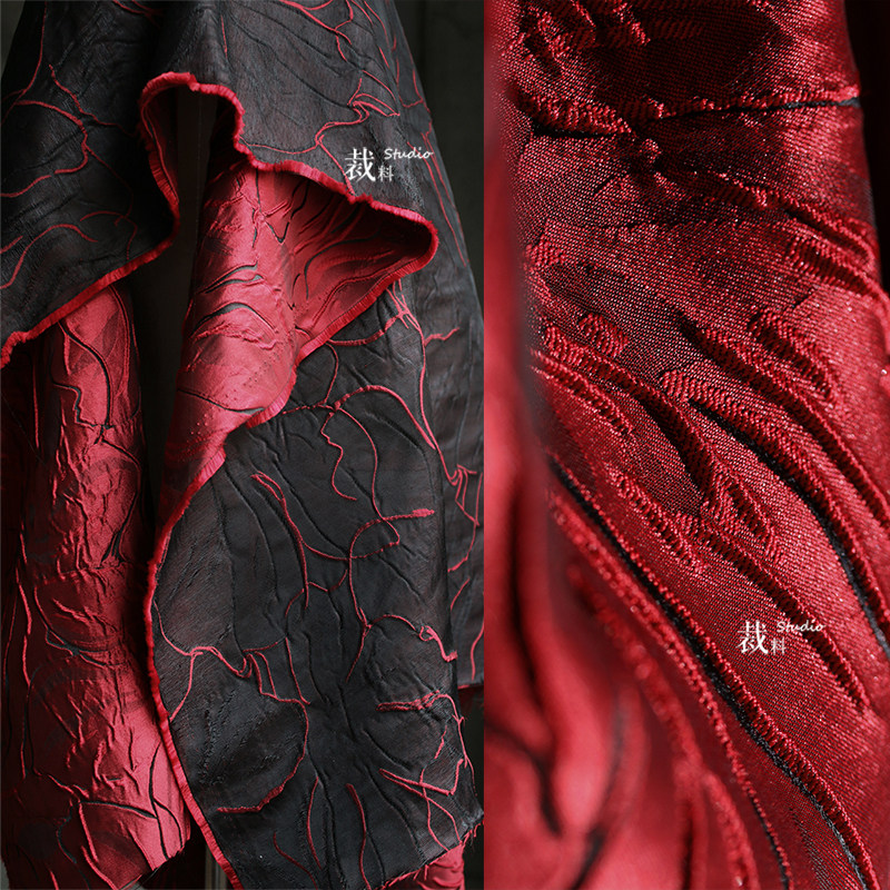 Red Rock Original Double-sided Pressed Pleats Jacquard Irregular Reworked Solid Creatine Fabric Skirt Clothing Designer Noodles