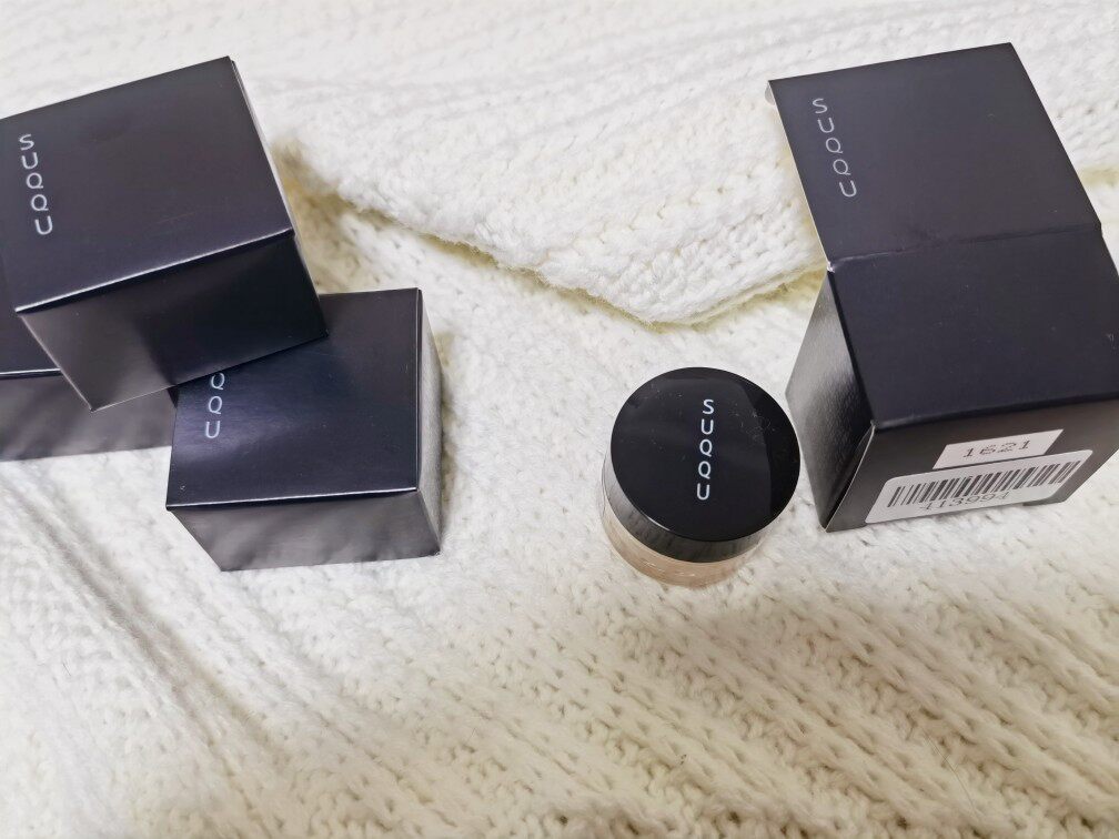 Spot SUQQU Black Bottle Cream Powder Cream 110 Official Original Sample 4g Premakeup Lotion