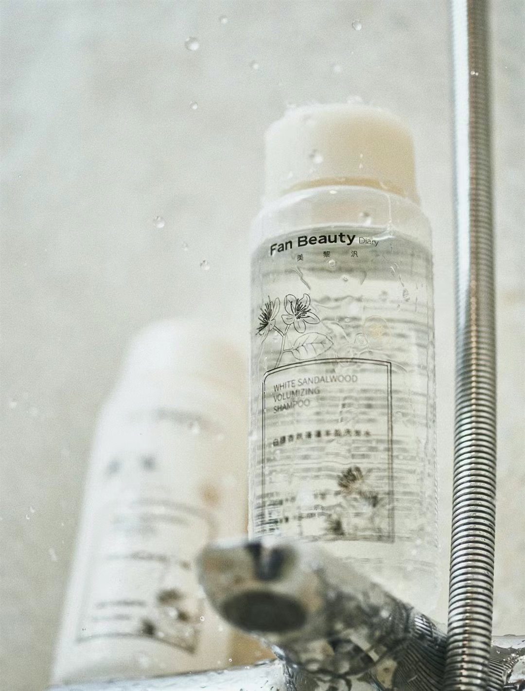 Laga ZHANG, image size:1080x1421