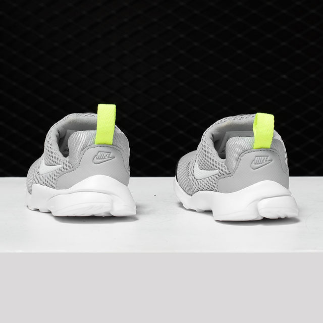 ຂາຍເກີບກິລາເດັກນ້ອຍ Nike/Nike ຂອງແທ້ AA2227-009