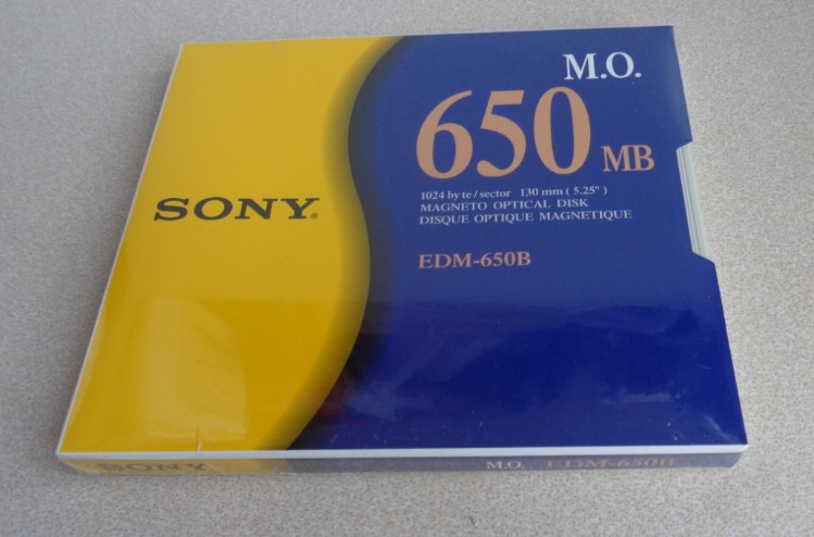 SONY MAGNETIC DISC SONY MO magnetic disc EDM-650B 650M 5 25 inches Rewritable MO