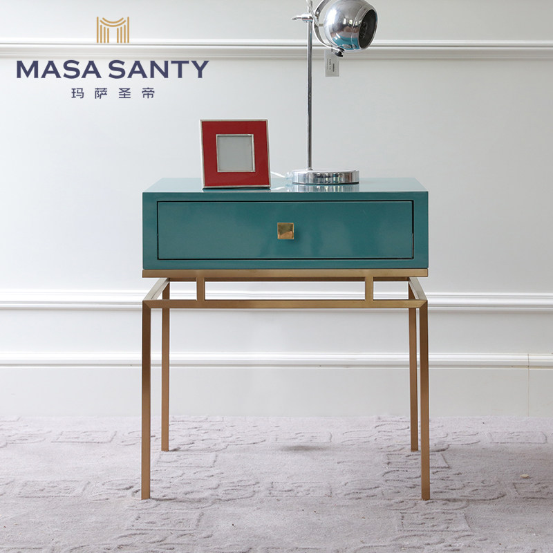 Modern American Bed Head Cabinet Light Extravagant Metal Feet Emerald Green Bed Head Cabinet Bedroom Bedside Cabinet Sofa Side Locker