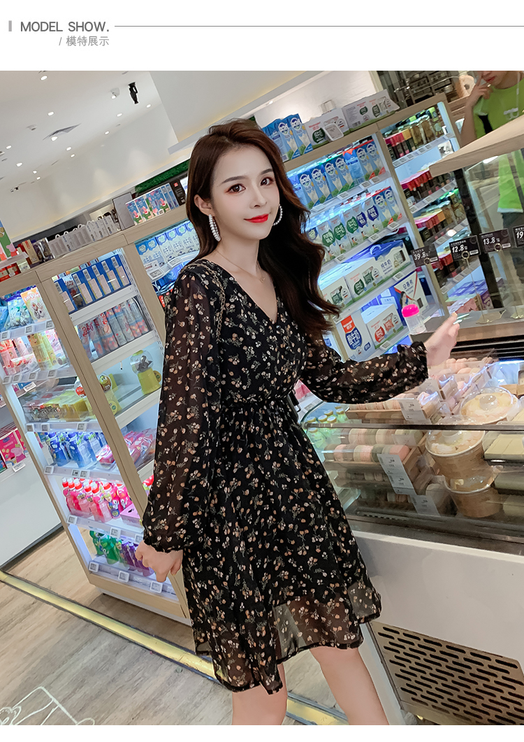 VK旗艦店 韓系名媛V領碎花雪紡收腰清新短版長袖洋裝