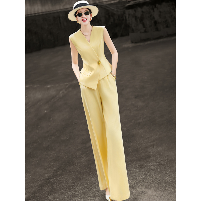 Lanser 2026 Summer New Style Elegant and Sophisticated Professional Suit Sleeveless V-Neck Vest Wide-Leg Pants Two-Piece Set Lanser 2026 Summer New Style Elegant and Sophisticated Professional Suit Sleeveless V-Neck Vest Wide-Leg Pants Two-Piece Set
