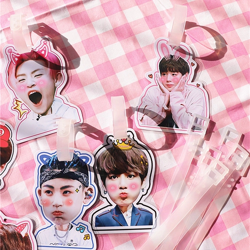 Bian Boxian Buggage Card Schoolbags, подвесные концерты, чтобы поддержать окружающую пользовательскую Douyin такую ​​же модель