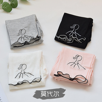 2020 Korean version of the new cartoon embroidered girls leggings outer wear cropped pants middle and small childrens baby thin pants