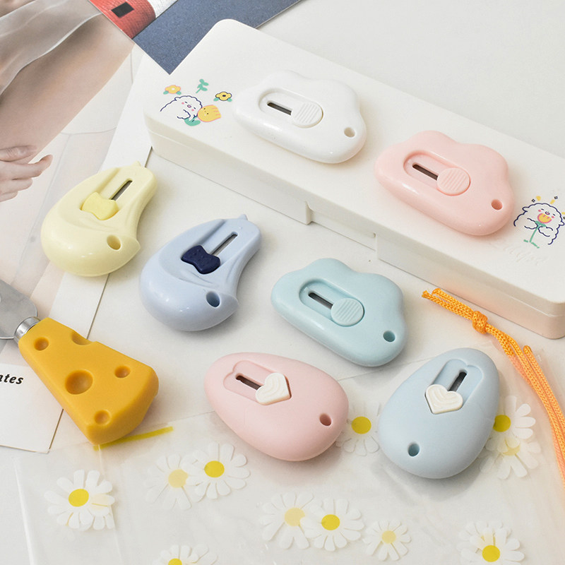 Cute Animal Mini Carry-on with Knife Demolition Express Small Knife Cut Paper Knife Wallpaper Knife Handmade Knife Students