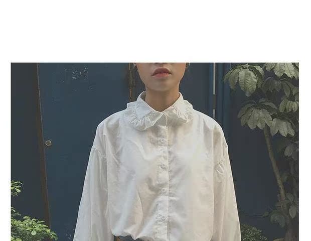Xuân 2018 Mới Hàn Quốc lỏng lẻo cổ áo POLO cổ bằng gỗ màu rắn đèn lồng tay áo sơ mi trắng nữ chạm đáy áo sơ mi cổ tròn