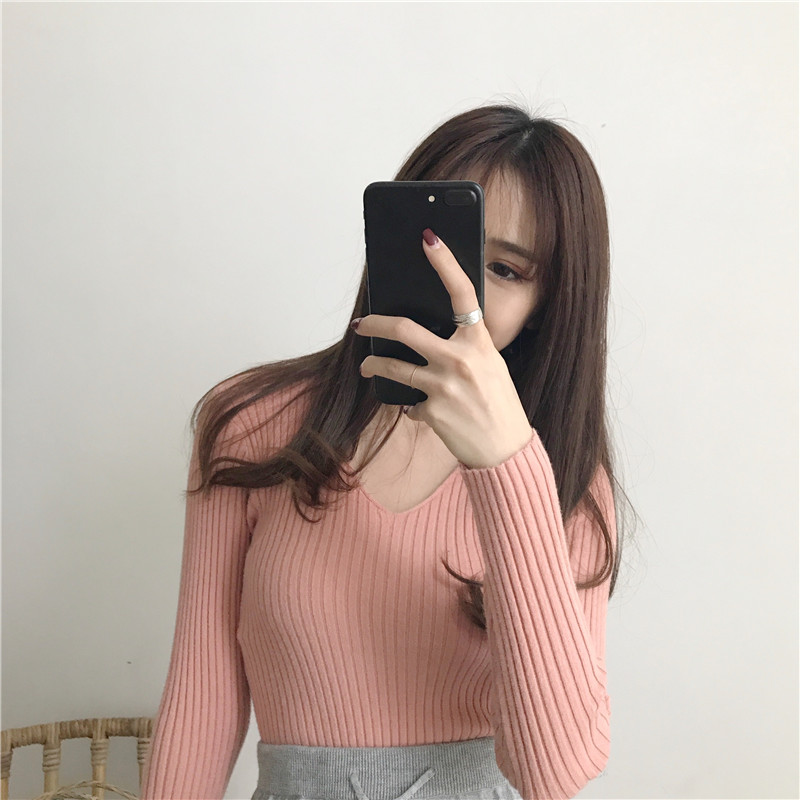 Phiên bản Hàn Quốc của chiếc áo cổ chữ V tự luyện đan đáy áo hoang dã đơn giản cơ bản áo len dài tay dệt kim mùa thu mới áo len đẹp