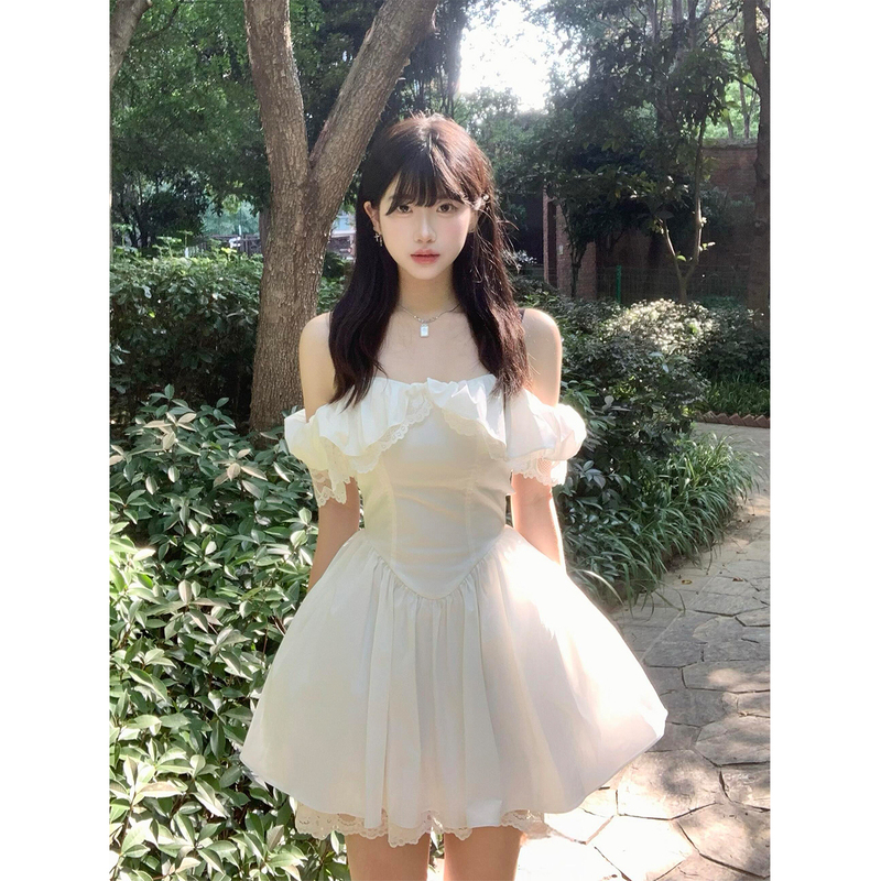French Pure Desire One-Line Collar White Dress for Women in Summer, Beautiful Ruffled Lace Waist Princess Puffy Skirt French Pure Desire One-Line Collar White Dress for Women in Summer, Beautiful Ruffled Lace Waist Princess Puffy Skirt