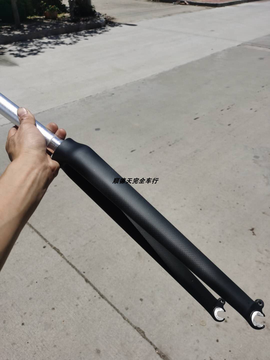 ZGL China Dragon Military Industry Carbon Fiber Road Car Front Fork Cone Pipe Has Slight Grinding Traces