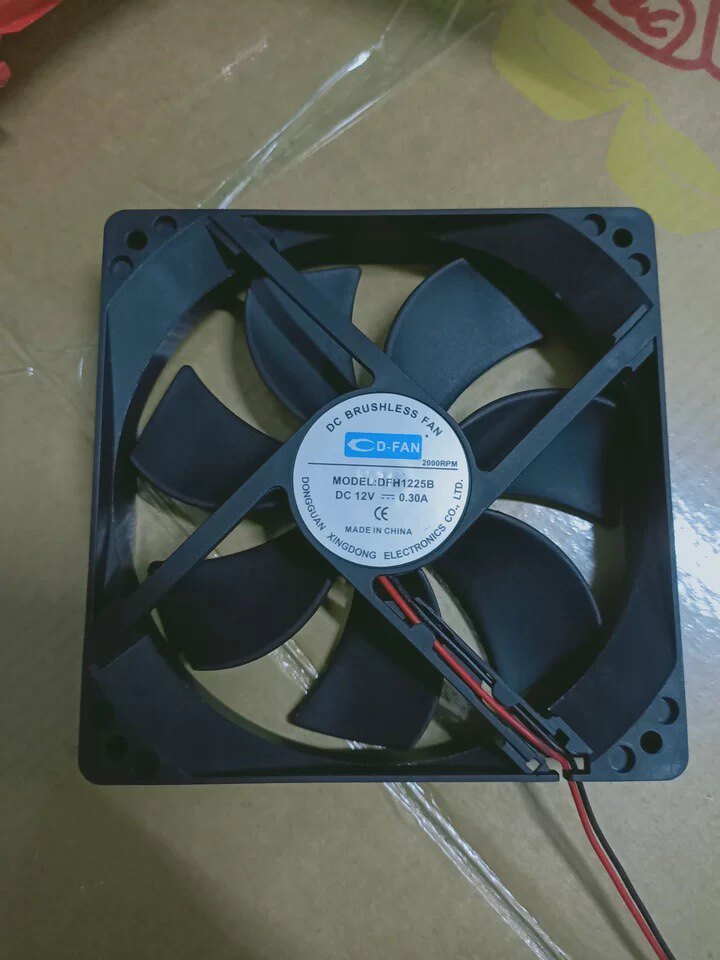 12025 12v 12v 30a 0 120 120 * 25mm12cm cm Host shell double ball bearing heat dissipation fan