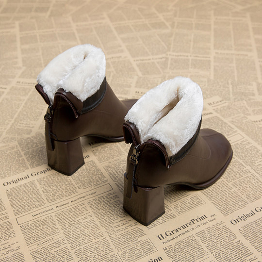 Genuine Leather, Very Stylish, Fleece-Lined, Fashionable High-Heeled Short Boots for Women, Cotton Shoes, 2025 Autumn and Winter New Model, Warm Furry Snow Boots