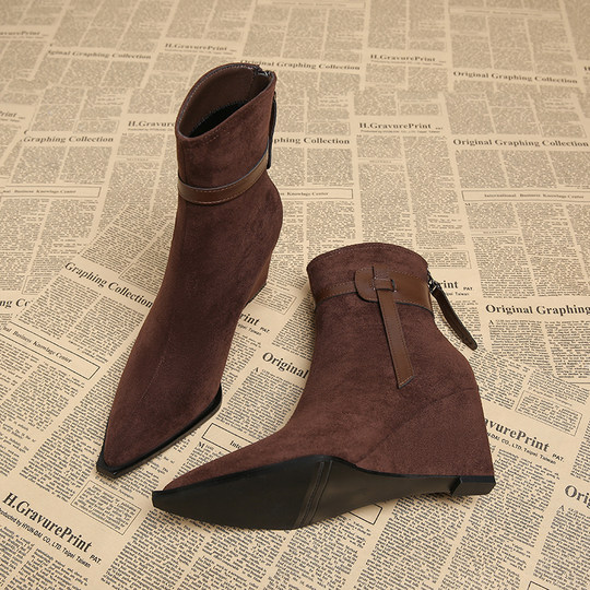 Genuine Leather Wedge Heel Height-Increasing Early Autumn Stylish Short Boots 2025 Autumn and Winter Stunning French Socialite Women's Boots