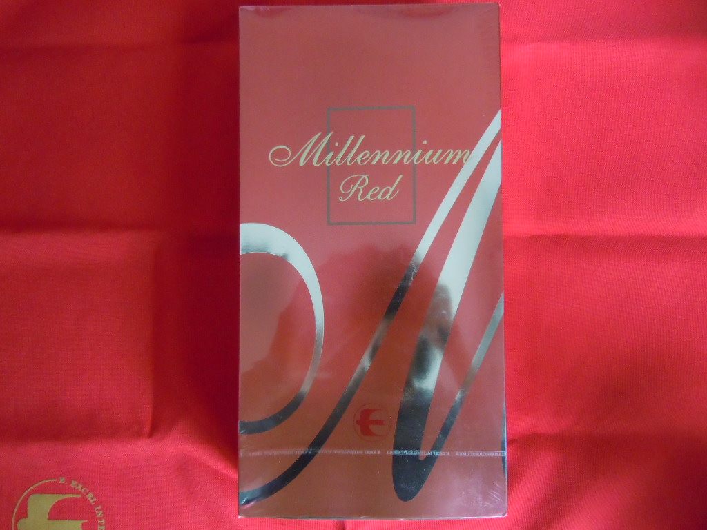 Millennium Spring United States No 2 (special needs)food pure natural water New packaging good nutrition