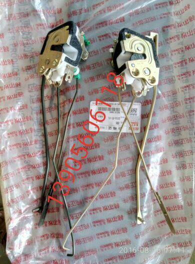 Applicable heavy truck accessories bright swords gagger hair car door lock block lock body original factory spot original gel hair