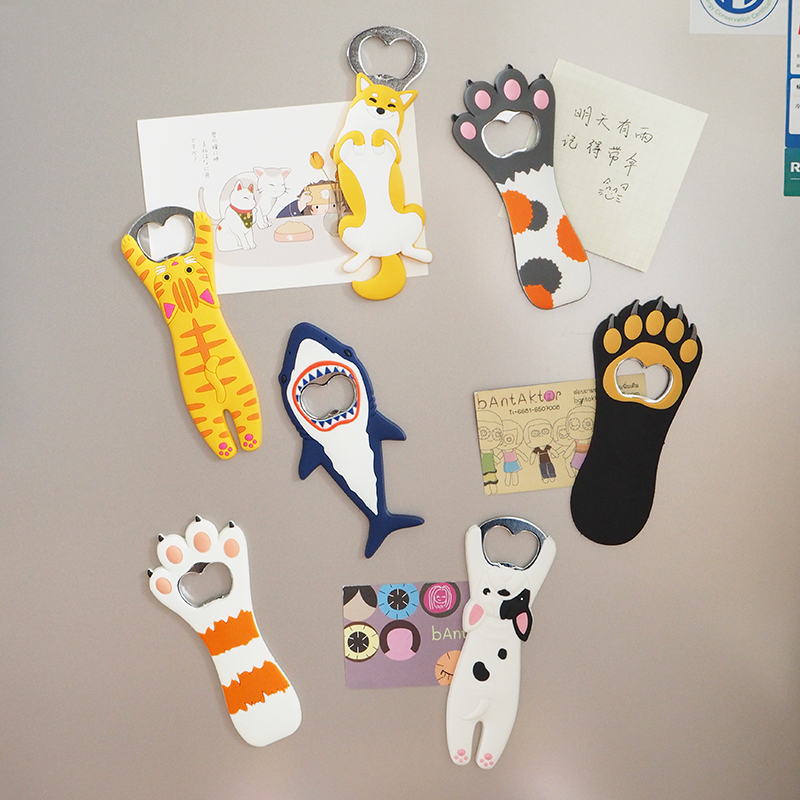 Bottle opener Refrigerator sticker magnet Magnetic personality creative 3d Three-dimensional beer bottle screwdriver Wine opener Bottle opener Multi-function