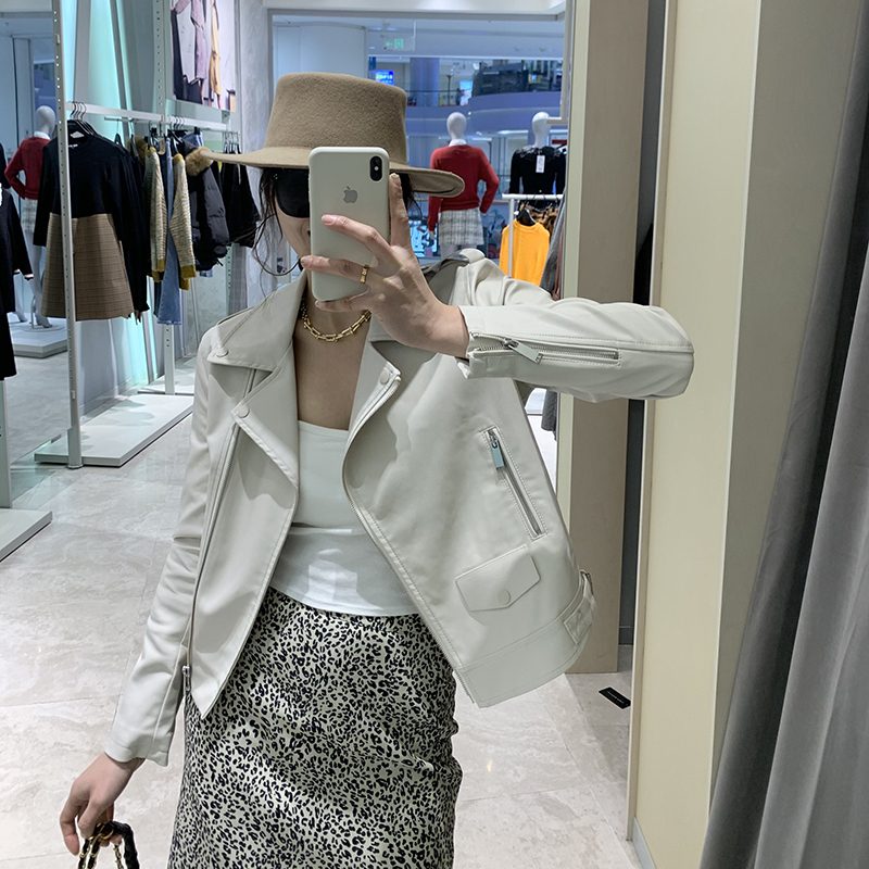 Fashionable Short Leather Jacket 2026 Spring and Autumn New Women's Pu Leather Slim Fit Stylish Biker Lapel Jacket Trendy