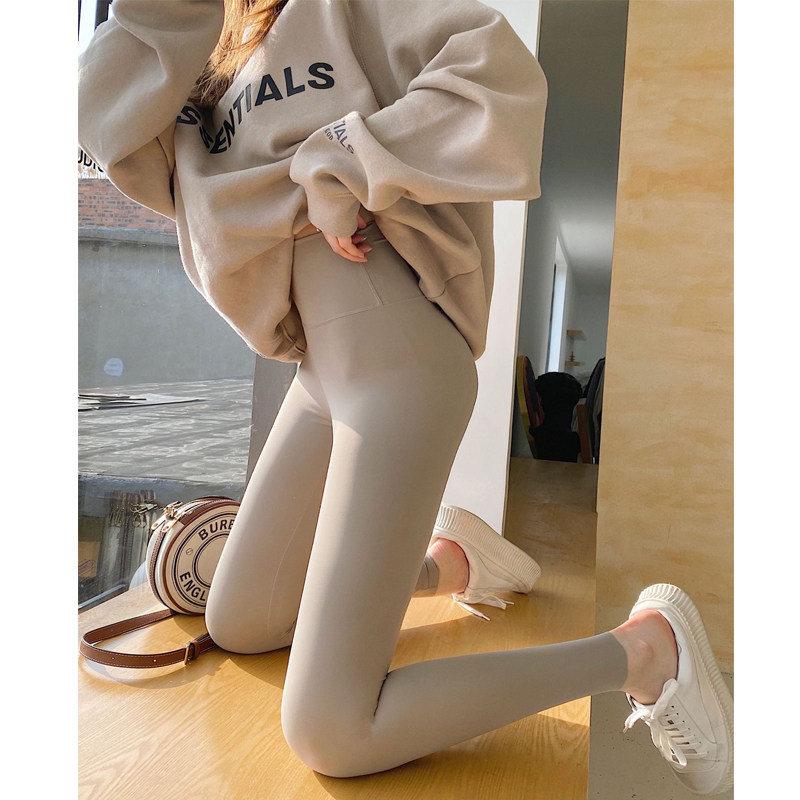 Shark Pine inside lap pants woman outside wearing spring and summer with high waist collection of slim Barbie Yoga Pants Tight and hip 90% pants