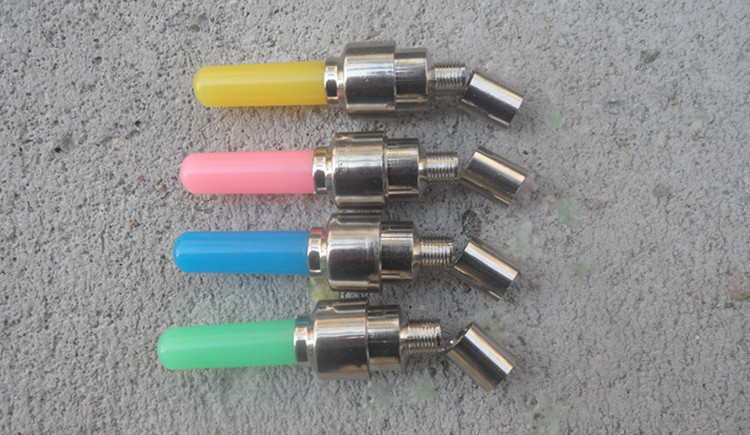 Lumière vélo - Ref 2398439 Image 4