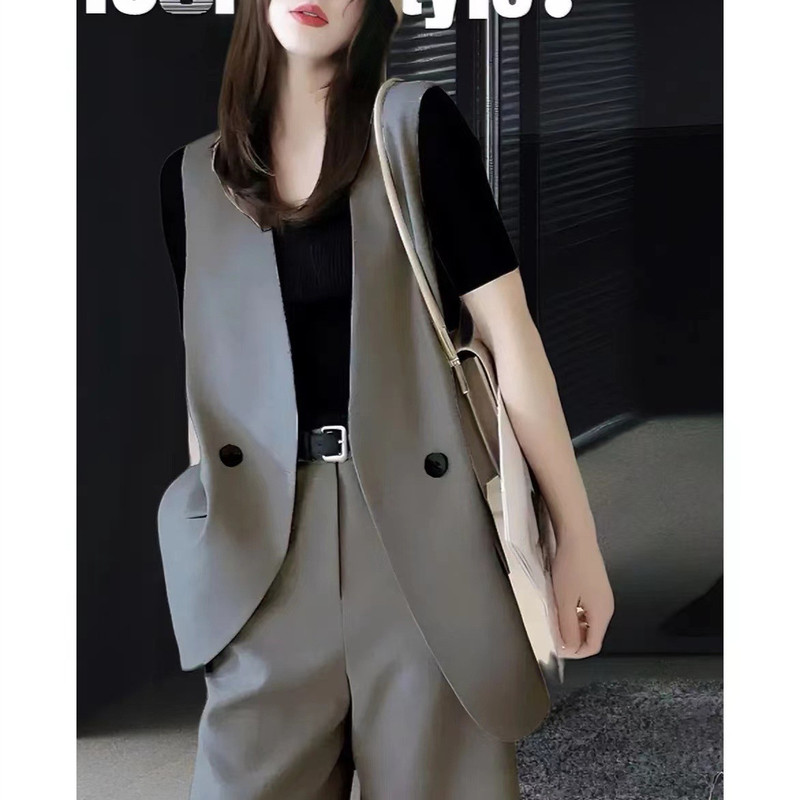 Plus-Size Women's Vest Suit Set, Thin Summer 2026 New Style, Loose-Fitting Office Vest and Shorts Two-Piece Set Plus-Size Women's Vest Suit Set, Thin Summer 2026 New Style, Loose-Fitting Office Vest and Shorts Two-Piece Set