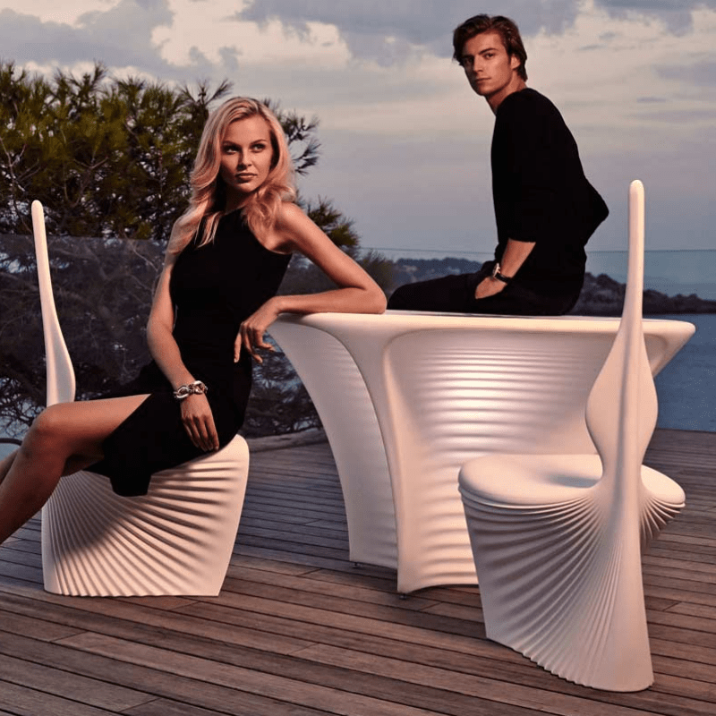 High-end fibreglass irregular wave veins outdoor beach chair fish tail finger backrest beach swimming pool seats