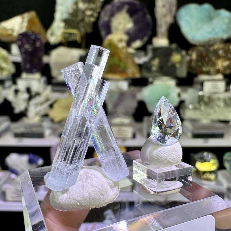 High-Transparency Aquamarine Crystal Cluster Faceted Set, Pakistani Natural Mineral Crystal Geological Science Popular Science Specimen Raw Stone Mineral Specimen