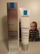 French procurement of the emolliser PIGMENTCLAR bright white isolation anti-sunscreen SPF30 to go black