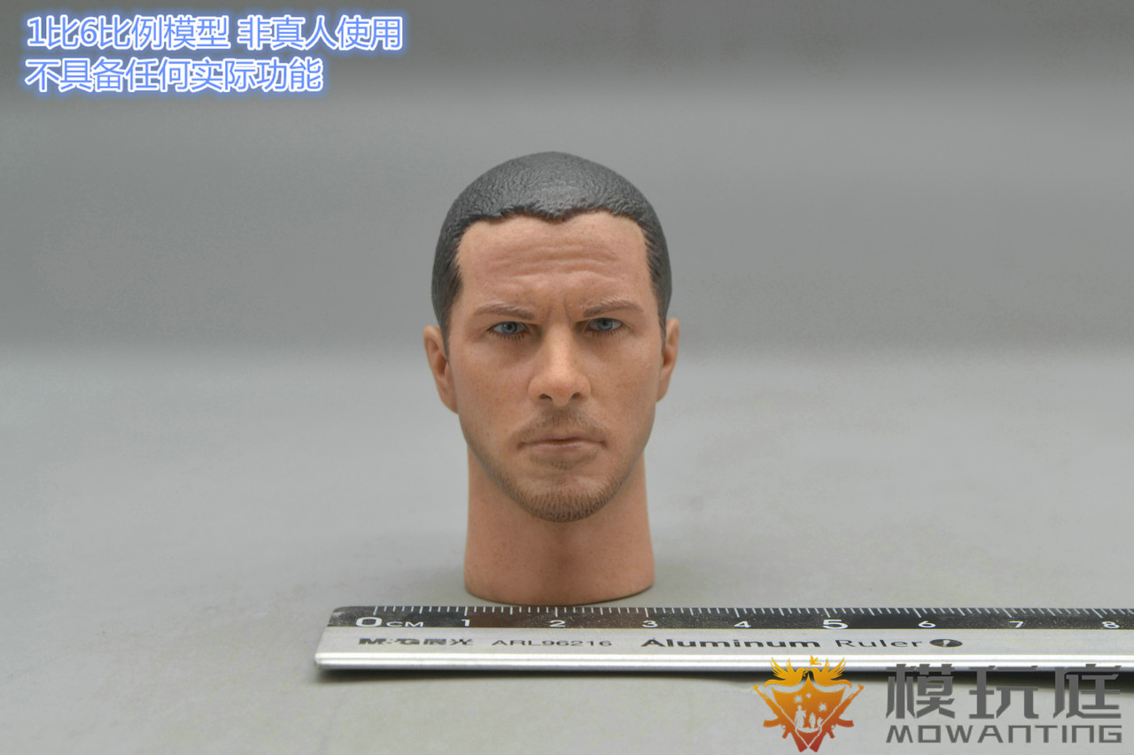 Moduli Playing Court 1: 6 Soldiers and American Men's Head Carving Conner's Skull Sculpture